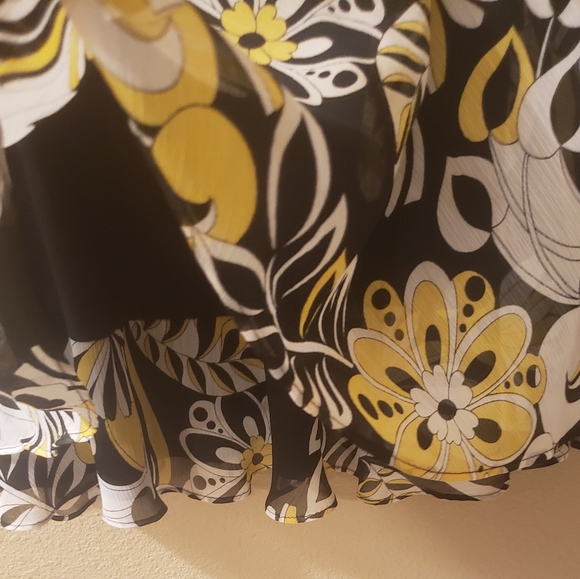 Kwoman Skirt polyester layered ruffle size 18 NWOT - Picture 3 of 7